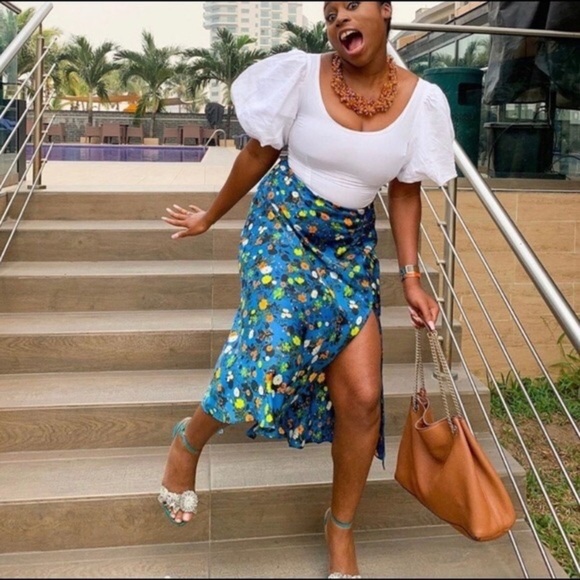 Zara SATIN FLORAL MODI SKIRT - Picture 6 of 12